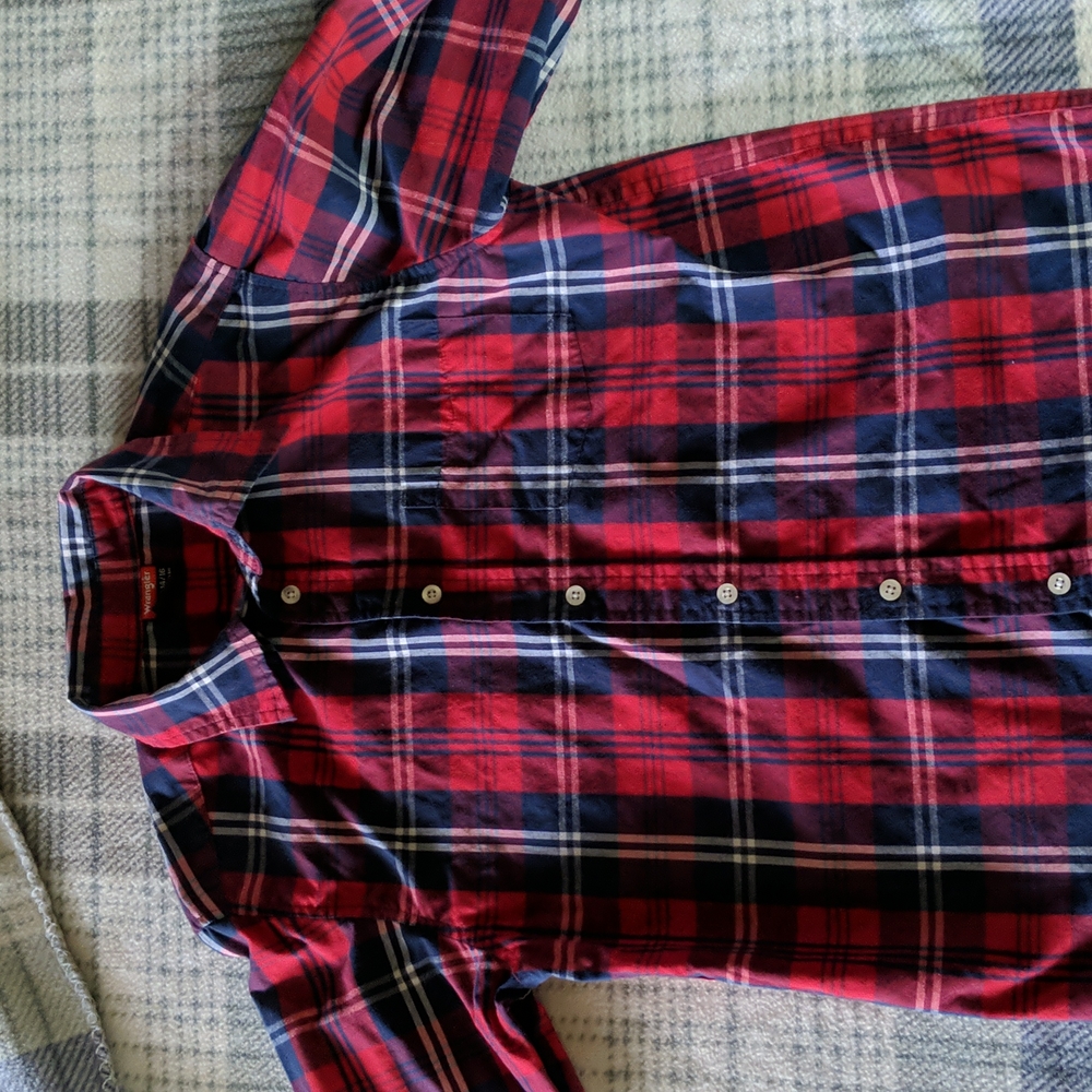 Wrangler plaid button down shirt size xl